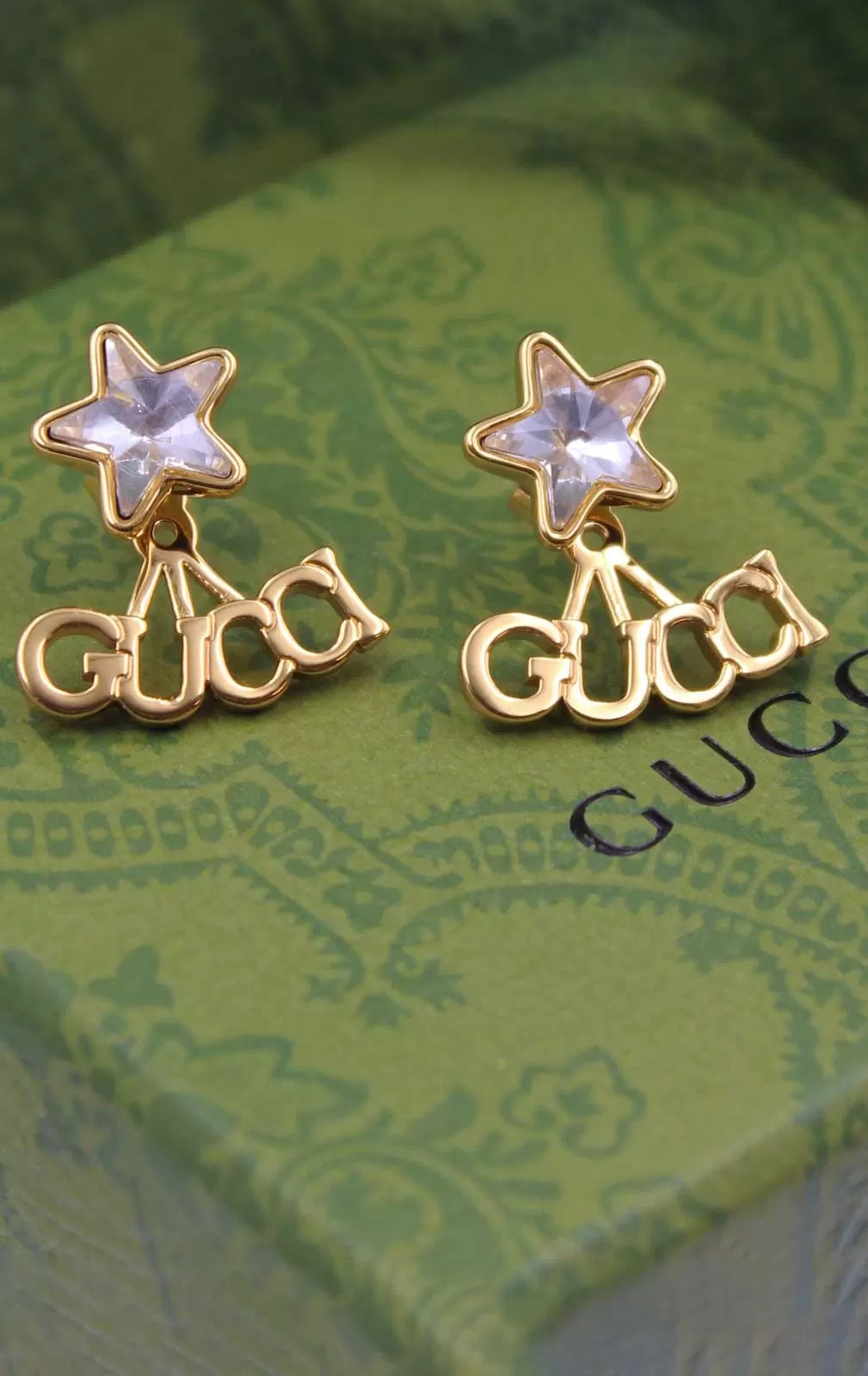 Gucci crystal-star single earring