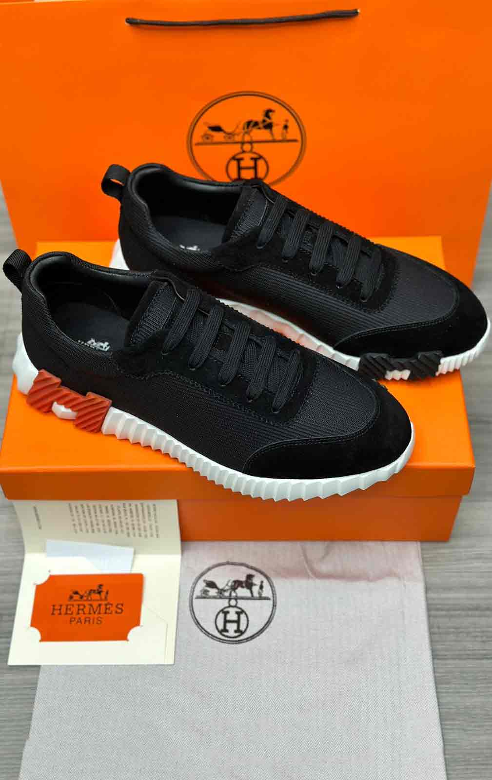 Sneaker Shoes White Black Orange Leather