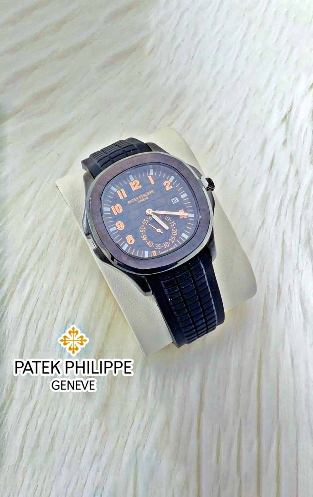 Patek-Philippe-Aquanaut-Travel-Watch-PP-W8.jpg